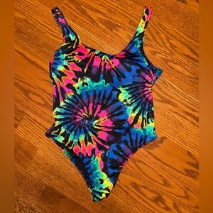 NWT Victoria’s Secret tie dye bathing suit size L